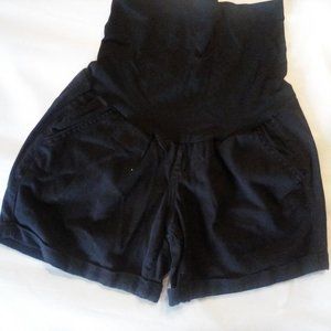 MATERNITY SHORTS BLACK FULL PANEL SIZE 8 LIKE NEW
